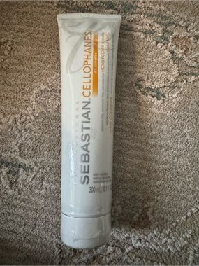 Sebastian Cellophanes Honey Blonde Shine Conditioner - White